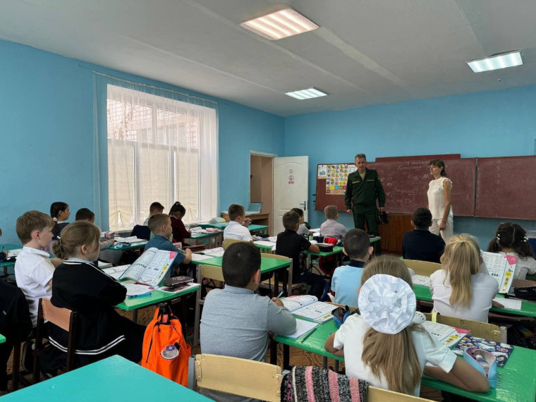 Встреча с начальником отдела призыва на воинскую службу Зибрицким В.М..